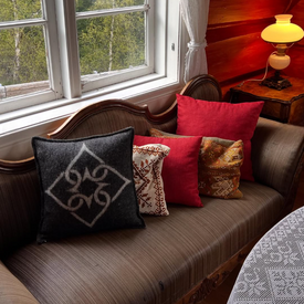 Pillows & Cushion Covers